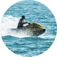 水上オートバイクボート